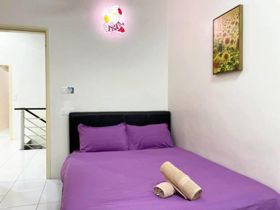 Cozyhouse 4Room 3Bath Room 10Pax'''Simpangampattasek Simpang Ampat  Buitenkant foto