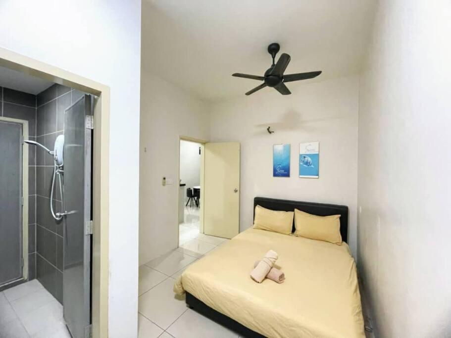 Cozyhouse 4Room 3Bath Room 10Pax'''Simpangampattasek Simpang Ampat  Buitenkant foto